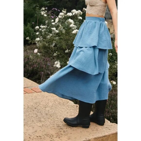 Smocked Waistband Cracked Woven Tiered Midi Skirt - Picture 2 of 4